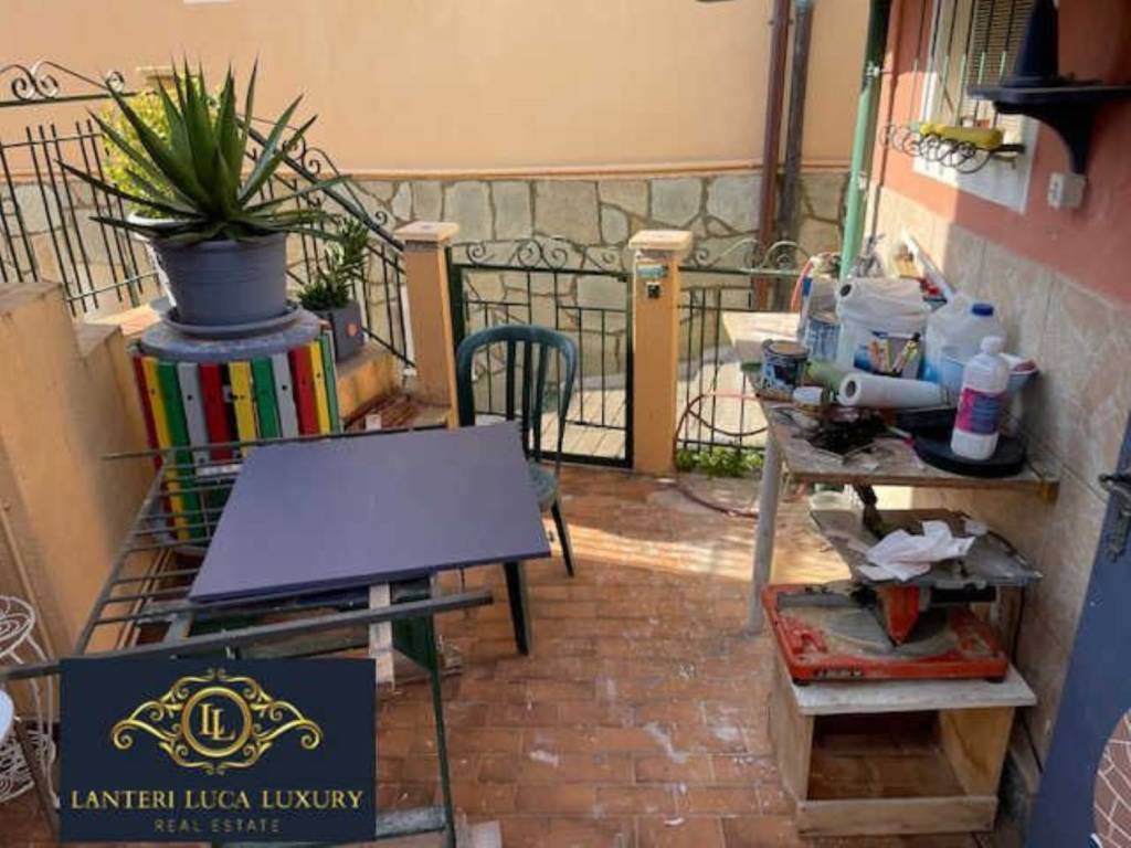 Villa a Ventimiglia in Via delle Ginestre s.n.c - Foto 4
