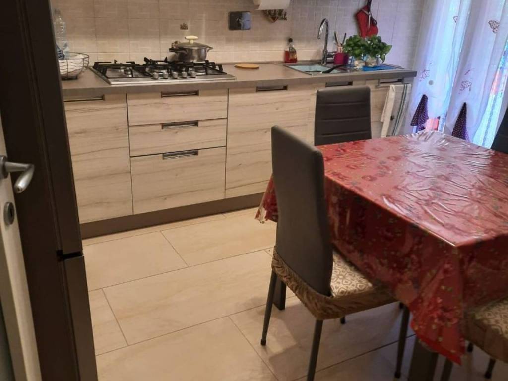 Appartamento a Ventimiglia in Via Zandonai s.n.c - Foto 2