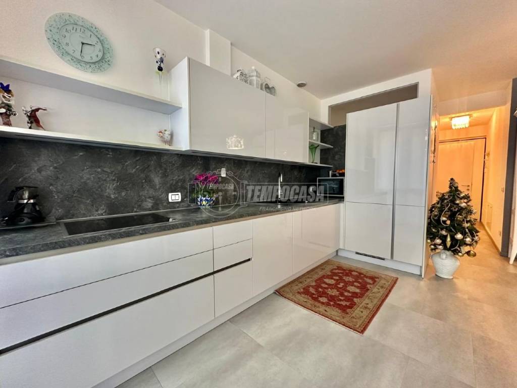 Appartamento a Peschiera del garda in Via Benaco - Foto 4