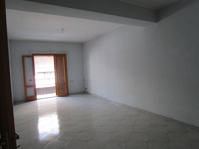 Appartamento a Paternò in via Cirenaica, 8 - Foto 4