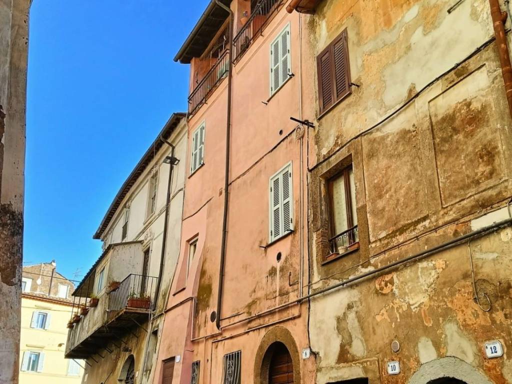 Casa indipendente a Ronciglione in Via dell'Olmo - Foto 2