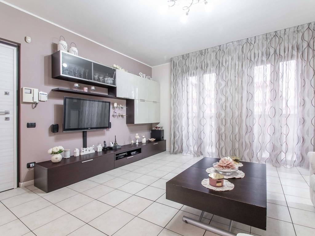 Appartamento a Gorla minore in Via Umberto Saba - Foto 3