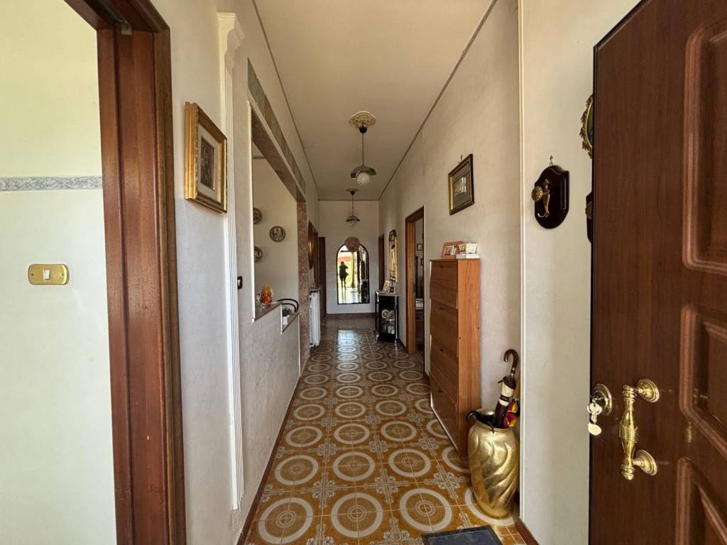 Villa a Taranto in Via Pietro Valdo - Foto 2