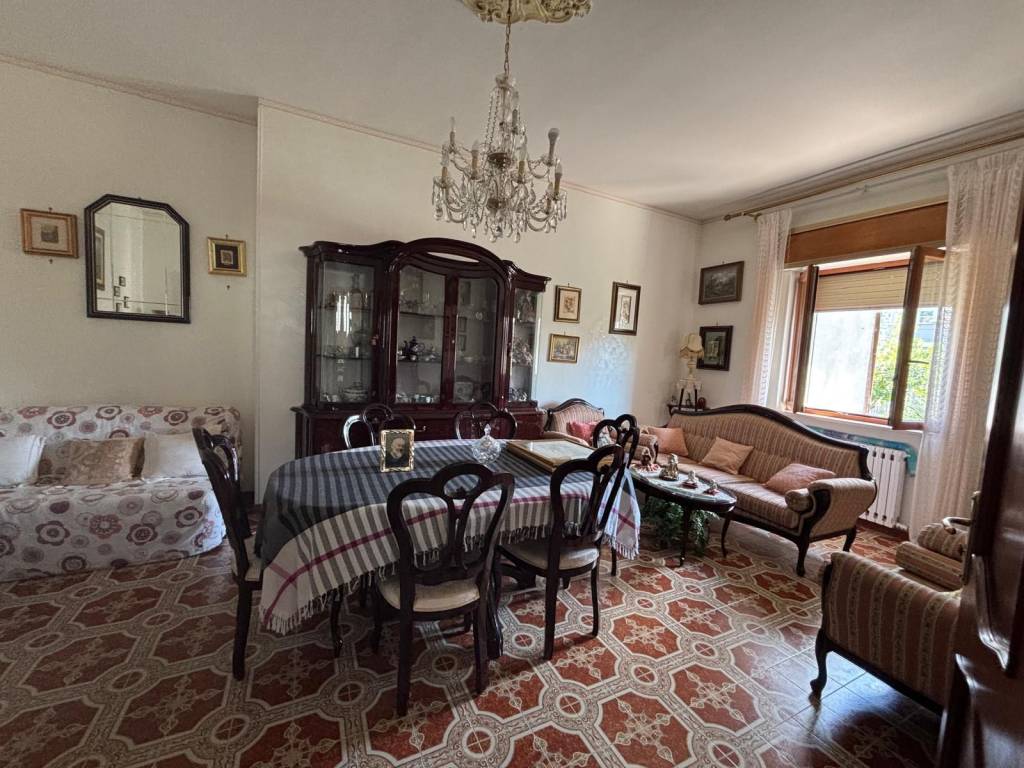 Villa a Taranto in Via Pietro Valdo - Foto 3