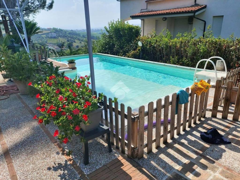 Villa a Pescara in Str. Vicinale S. Michele, 79 - Foto 3