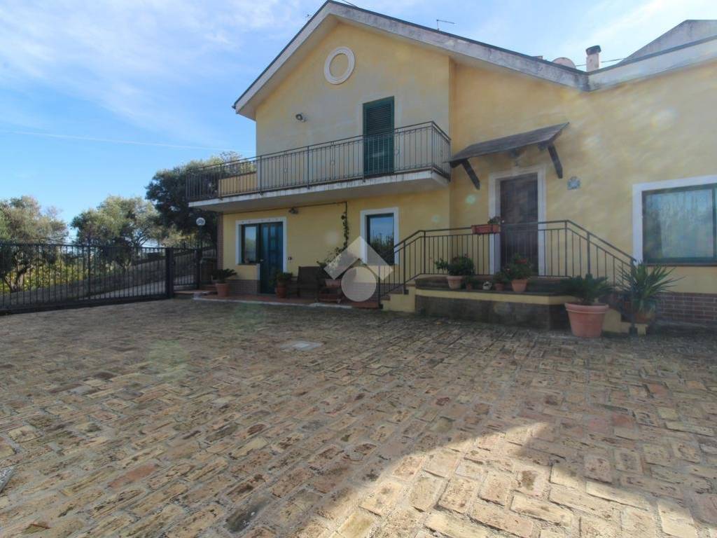 Villa a Pescara in Str. Vicinale S. Michele, 79 - Foto 4