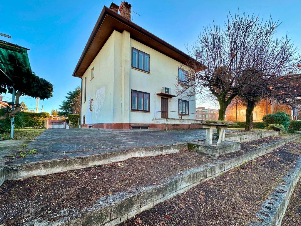 Villa a Udine in Via del Cotonificio, 54 - Foto 5