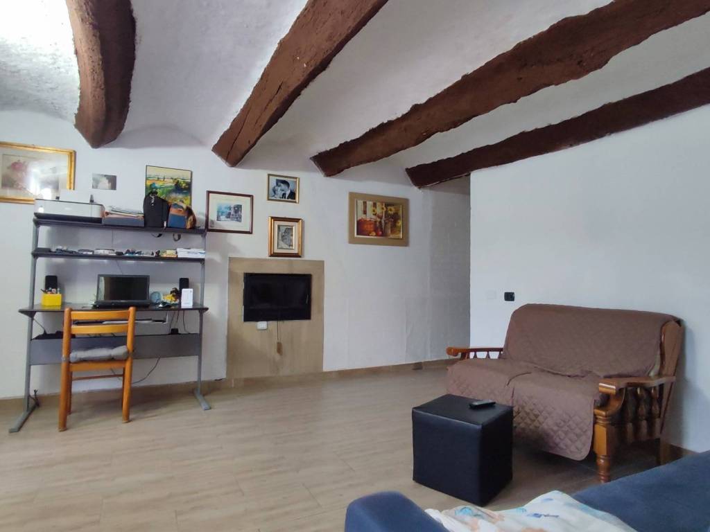 Appartamento a Revello in Via Rivarola - Foto 5