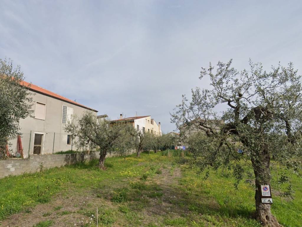 Terreno a Pescara in Strada Vicinale Mittiguerra - Foto 2