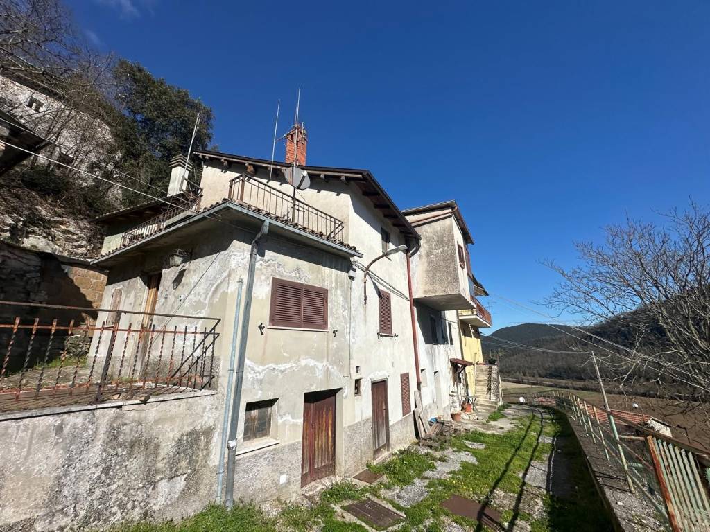 Appartamento a Rieti in Via Piave - Foto 4