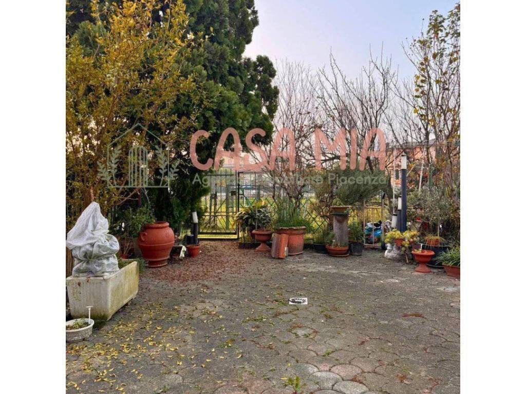 Villetta a schiera a Calendasco in Strada di Cotrebbia Nuova - Foto 3