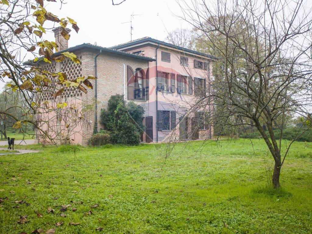 Villa a Fiorenzuola d'arda in Strada provinciale, 4 - Foto 4