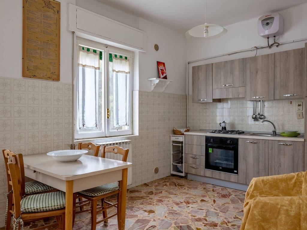 Appartamento a Francavilla fontana in Via Giorgio La Pira - Foto 3