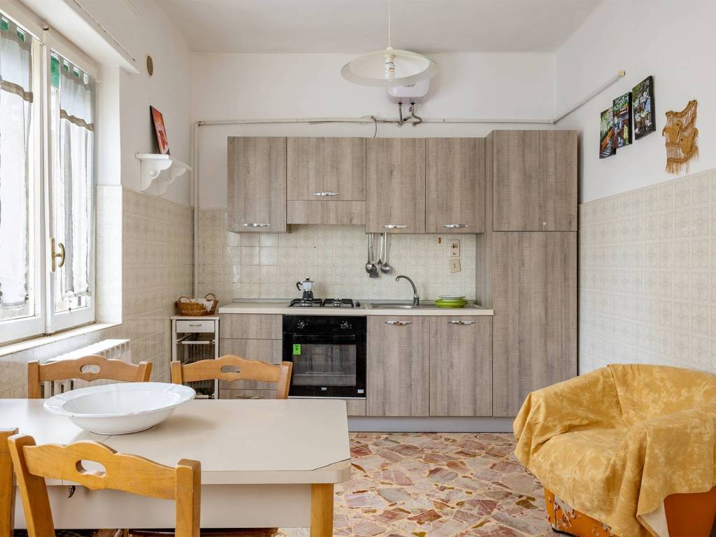 Appartamento a Francavilla fontana in Via Giorgio La Pira - Foto 4