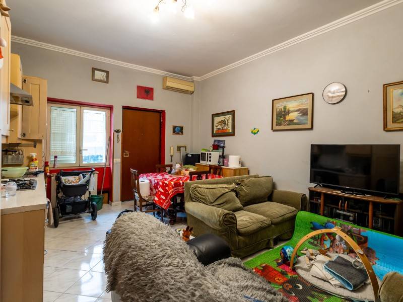 Appartamento a Roma in Via Ispica, 47 - Foto 5