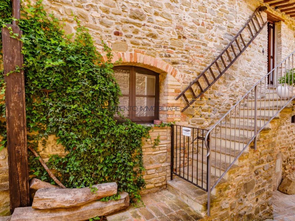 Casa indipendente a Bevagna in Torre del Colle, 18 - Foto 2