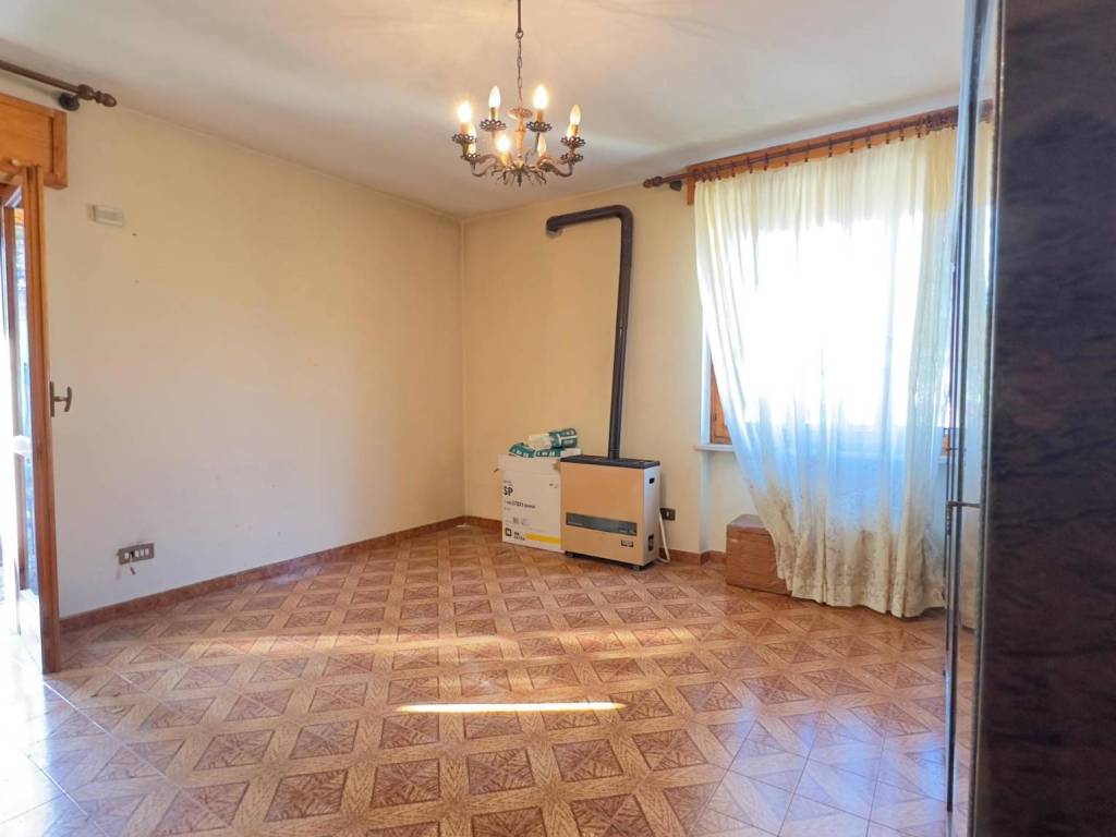 Casa indipendente a Caresana in Vicolo Ambrogio Ranco - Foto 4