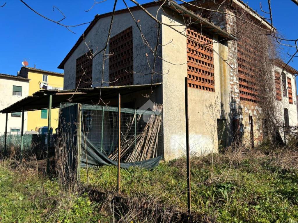 Casa indipendente a Lucca in Traversa Via vecchia II - Foto 5