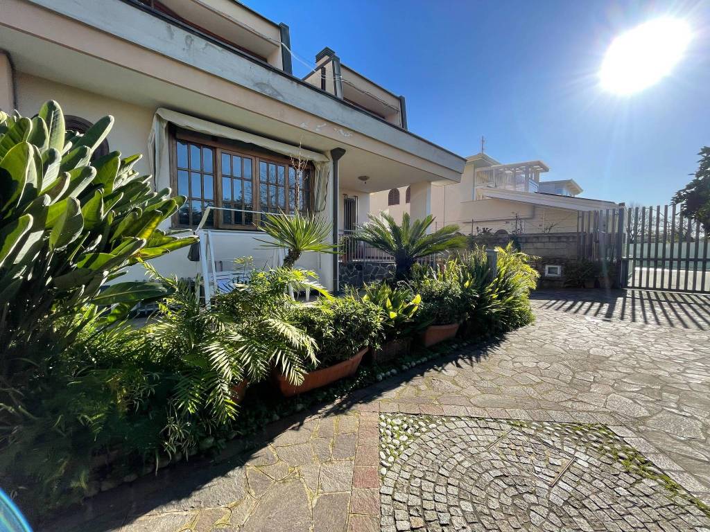 Villa a San prisco in Viale Europa - Foto 2