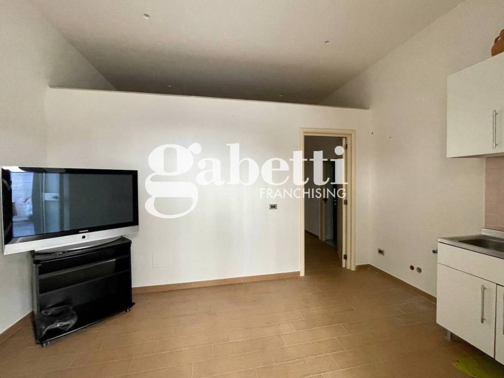 Appartamento a Andria in VIA SILVIO PELLICO, 5 - Foto 2