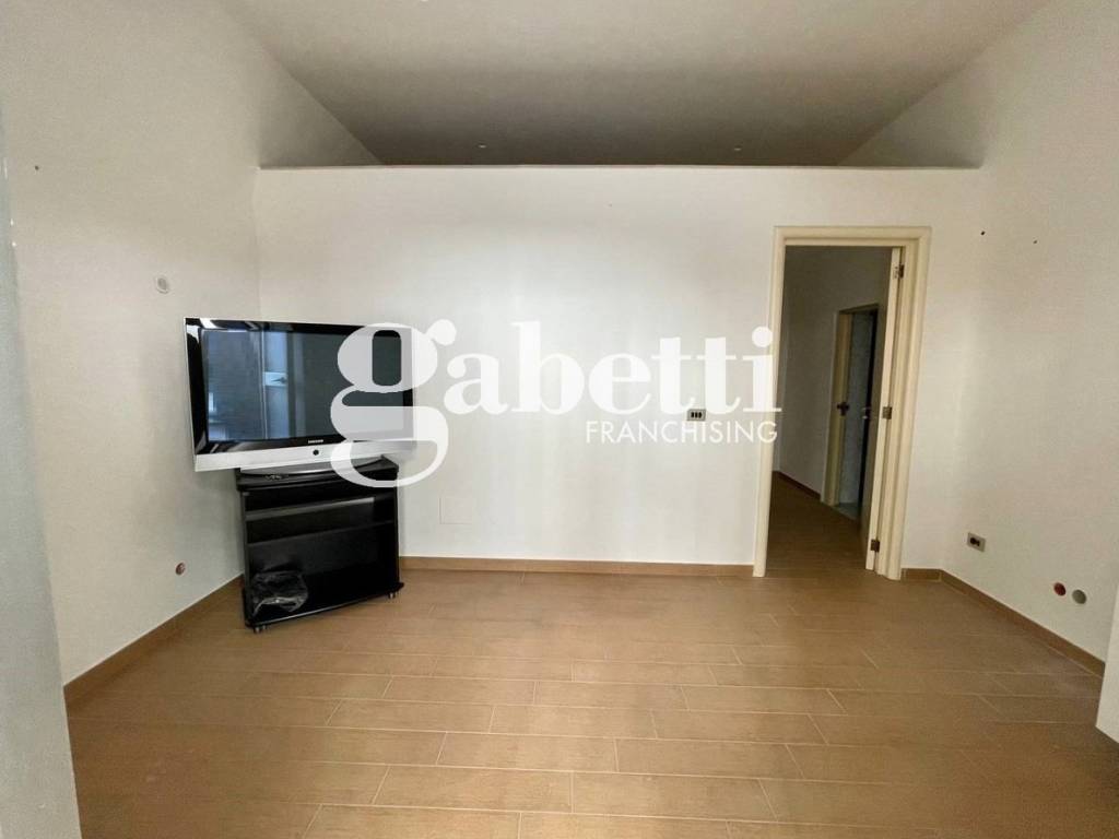 Appartamento a Andria in VIA SILVIO PELLICO, 5 - Foto 3