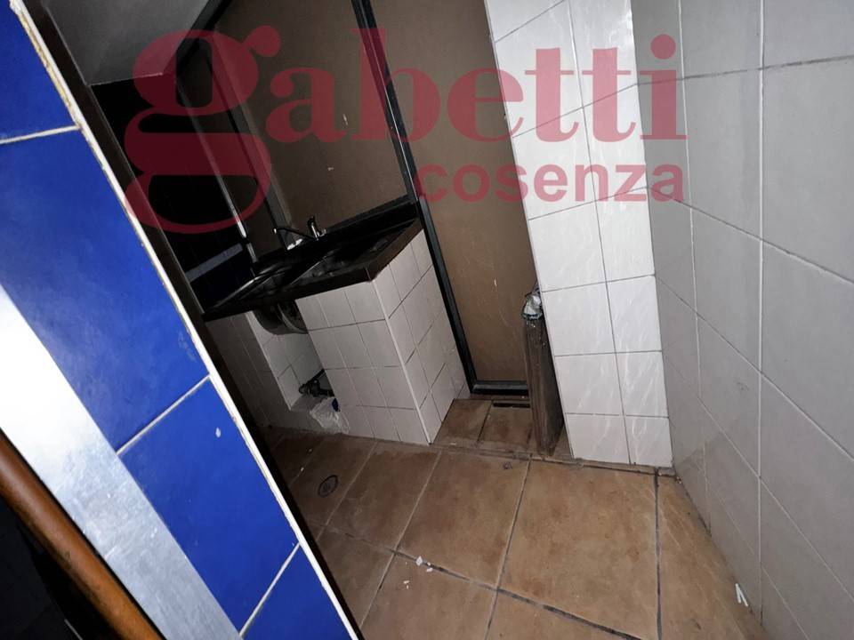 Immobile a Cosenza in COSENZA VIA MICELI, 21 - Foto 5