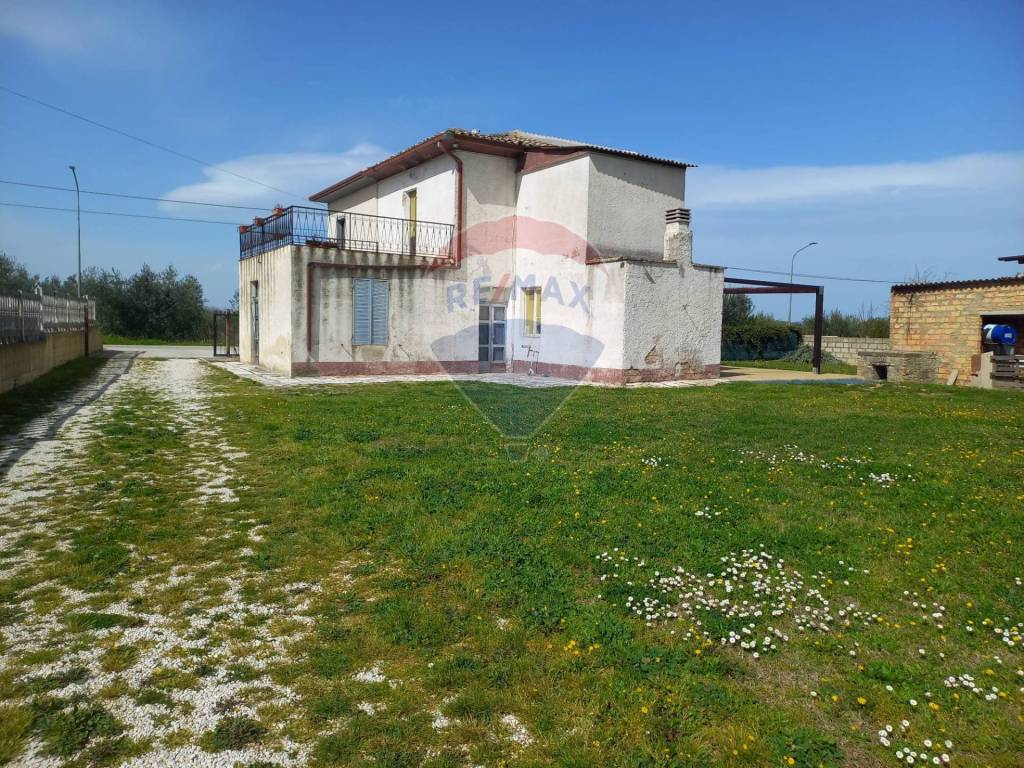 Casa indipendente a Giuliano teatino in Via San Rocco, 340 - Foto 4