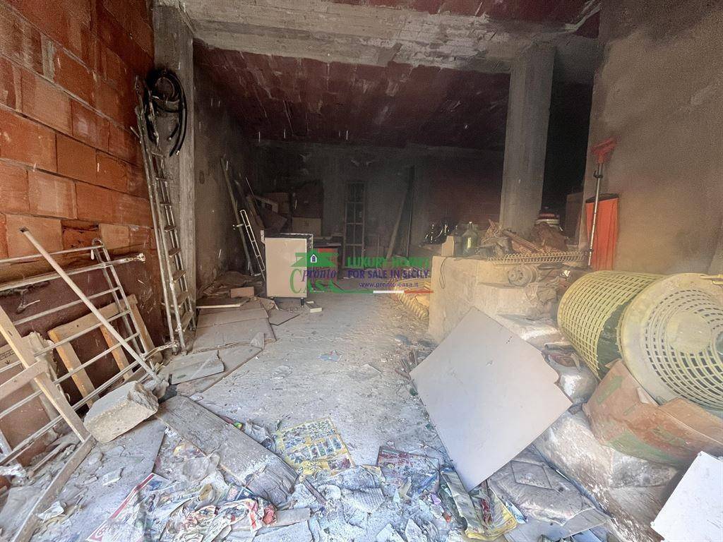 Box / garage a Comiso in via Colletta, 18 - Foto 2