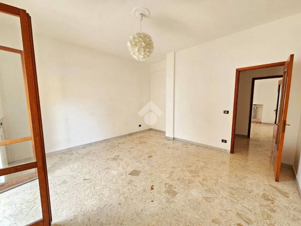 Appartamento a Taranto in Via Amalfi, 38 - Foto 3