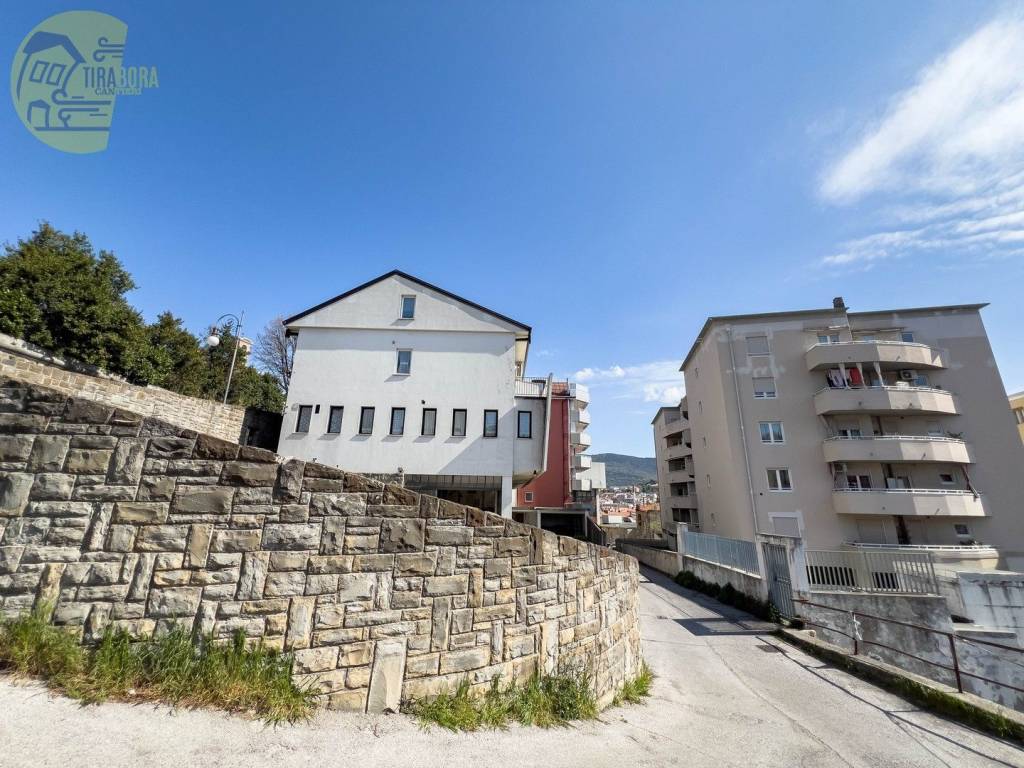 Loft / open space a Trieste in Via Capitolina - Foto 4
