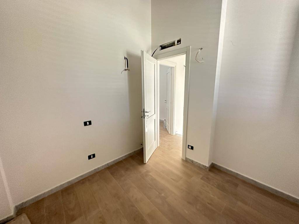 Casa indipendente a Ameglia in Via P. Ratti - Foto 4