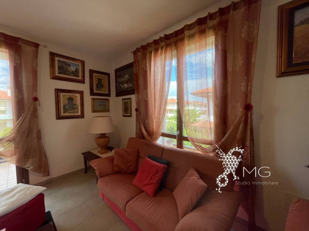 Appartamento a Rosignano marittimo in Via Galileo Ferraris - Foto 2