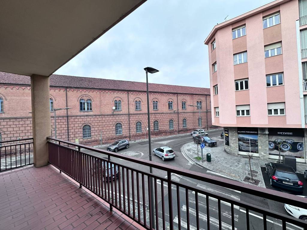 Appartamento a Alba in Corso Piave, 13 - Foto 2