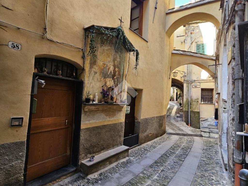Appartamento a Taggia in Via S. Dalmazzo, 58 - Foto 2