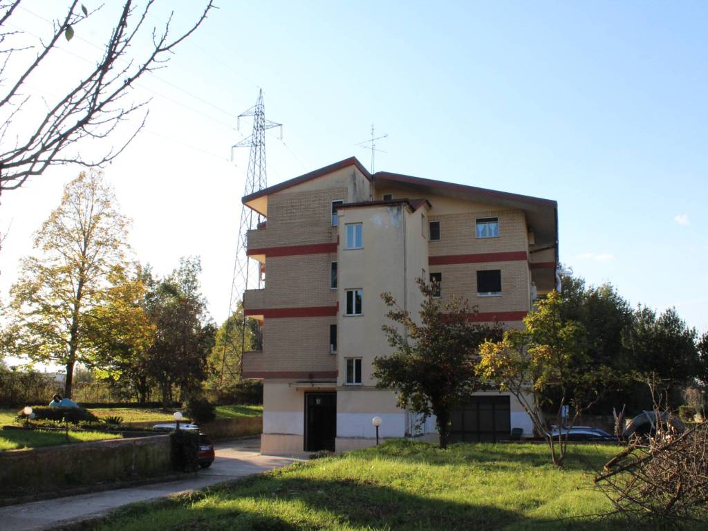 Palazzo / stabile a Cassino in Via Cerro - Foto 3