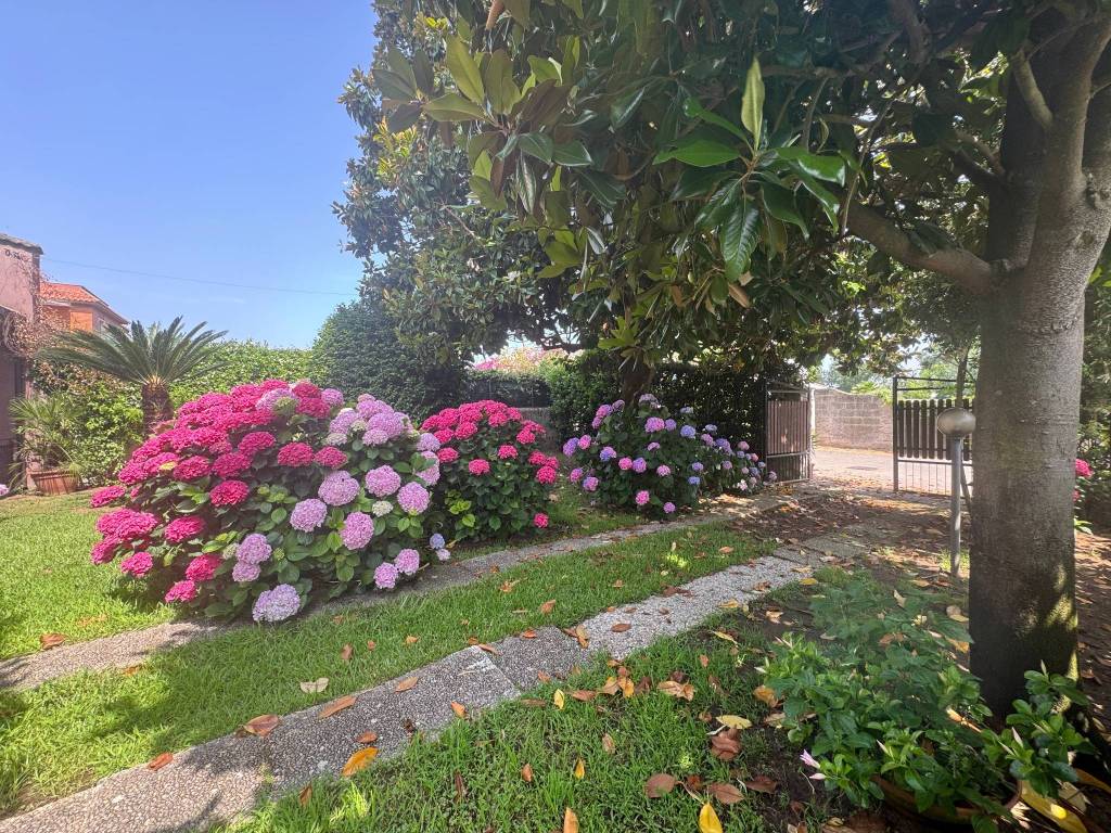 Villa a San felice circeo in Via dei Caprioli - Foto 4