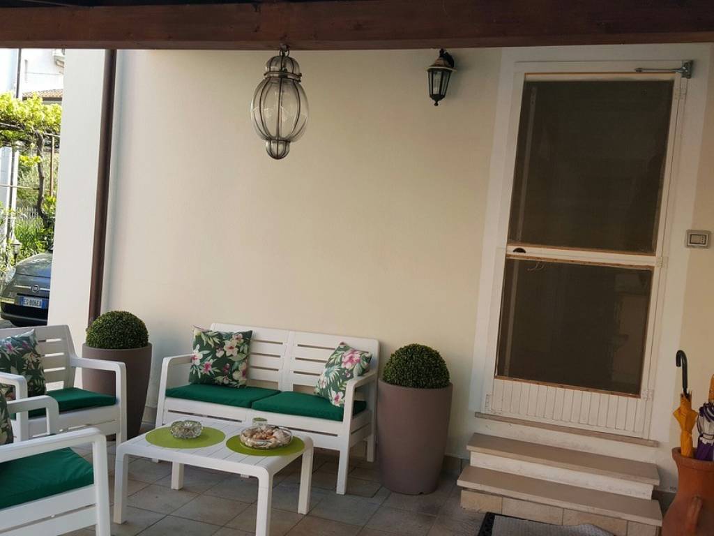 Casa indipendente a Rimini in Via dell'Aquila - Foto 2