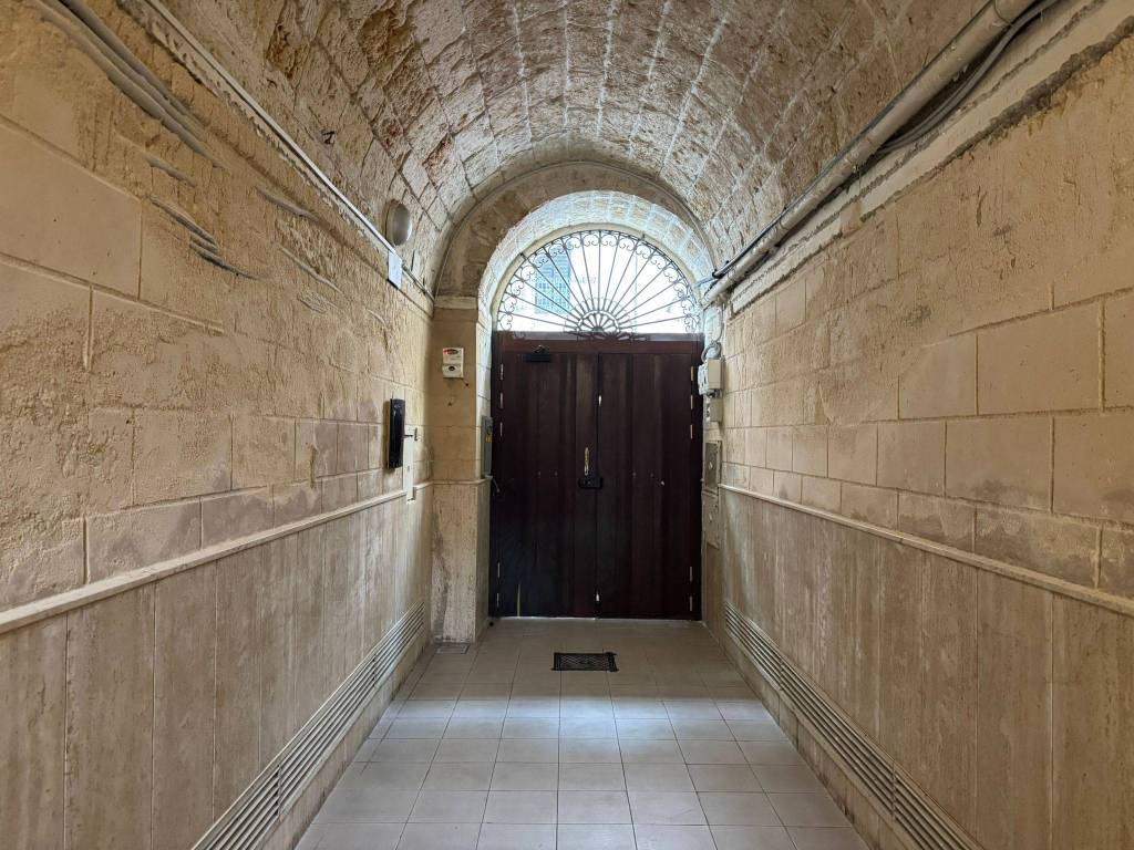 Appartamento a Bari in Via Sagarriga Visconti - Foto 2