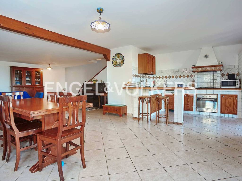 Villa a Valderice in Via Leonardo da Vinci, 79 - Foto 5