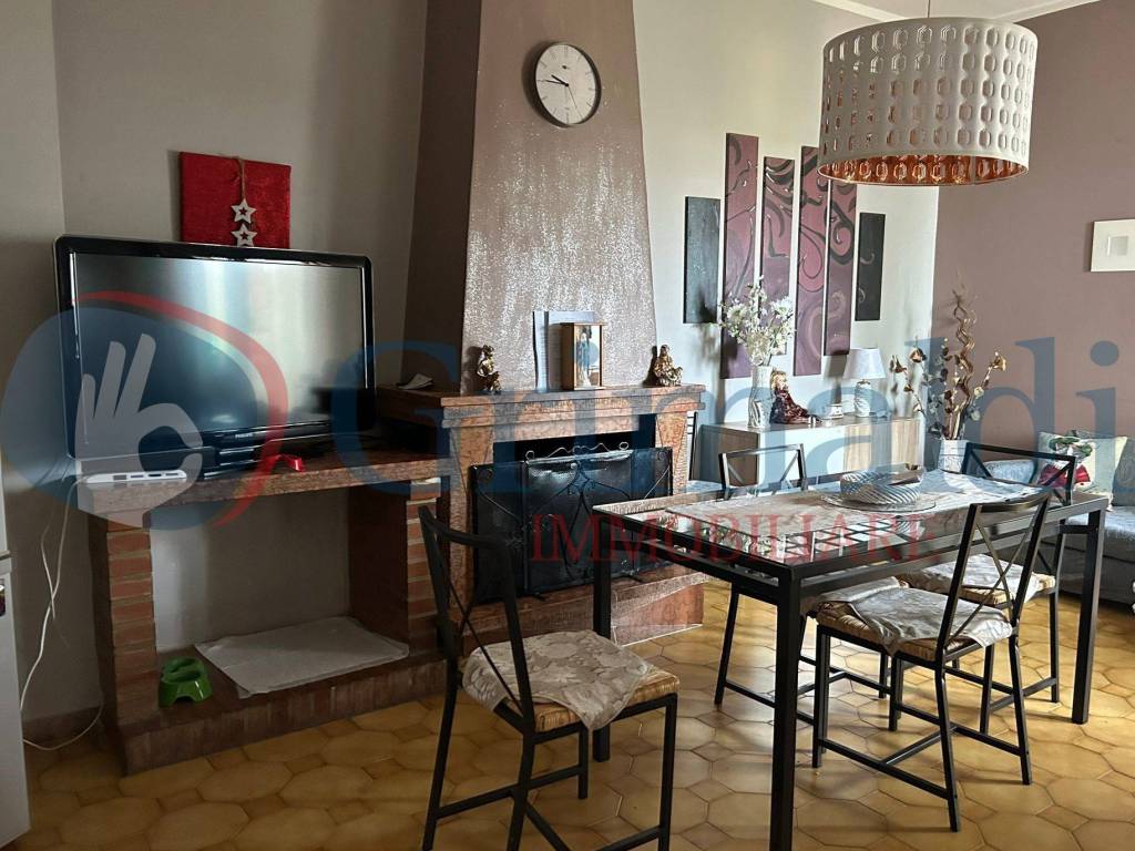 Appartamento a Benevento in Via della Città Spettacolo - Foto 3