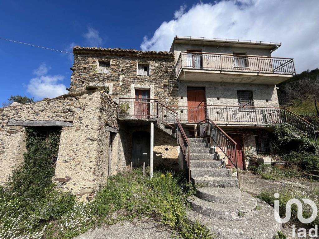 Casa indipendente a Longobardi in Località Fiorino 1 - Foto 2