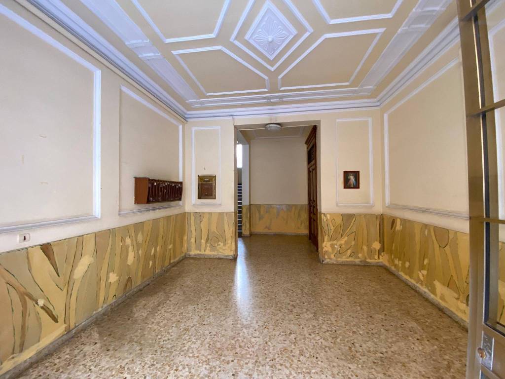 Appartamento a Taranto in Via Duca di Genova, 53 - Foto 2