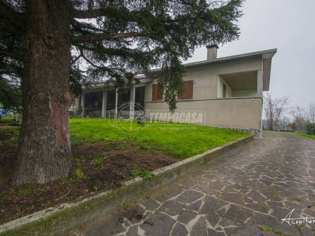 Casa indipendente a Albinea in Via Vittorio Emanuele II, 43 - Foto 4