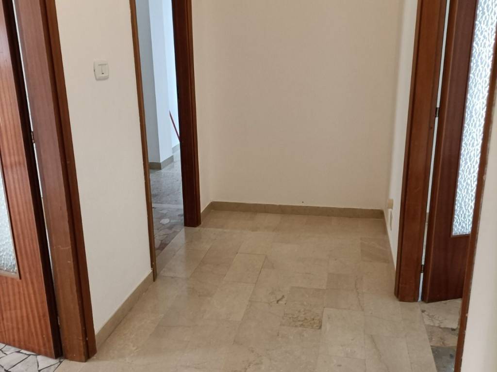Appartamento a Ferrara in Via Fratelli Aventi - Foto 5