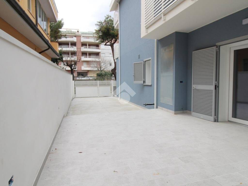 Appartamento a Roseto degli abruzzi in Via Tirreno, 9 - Foto 3