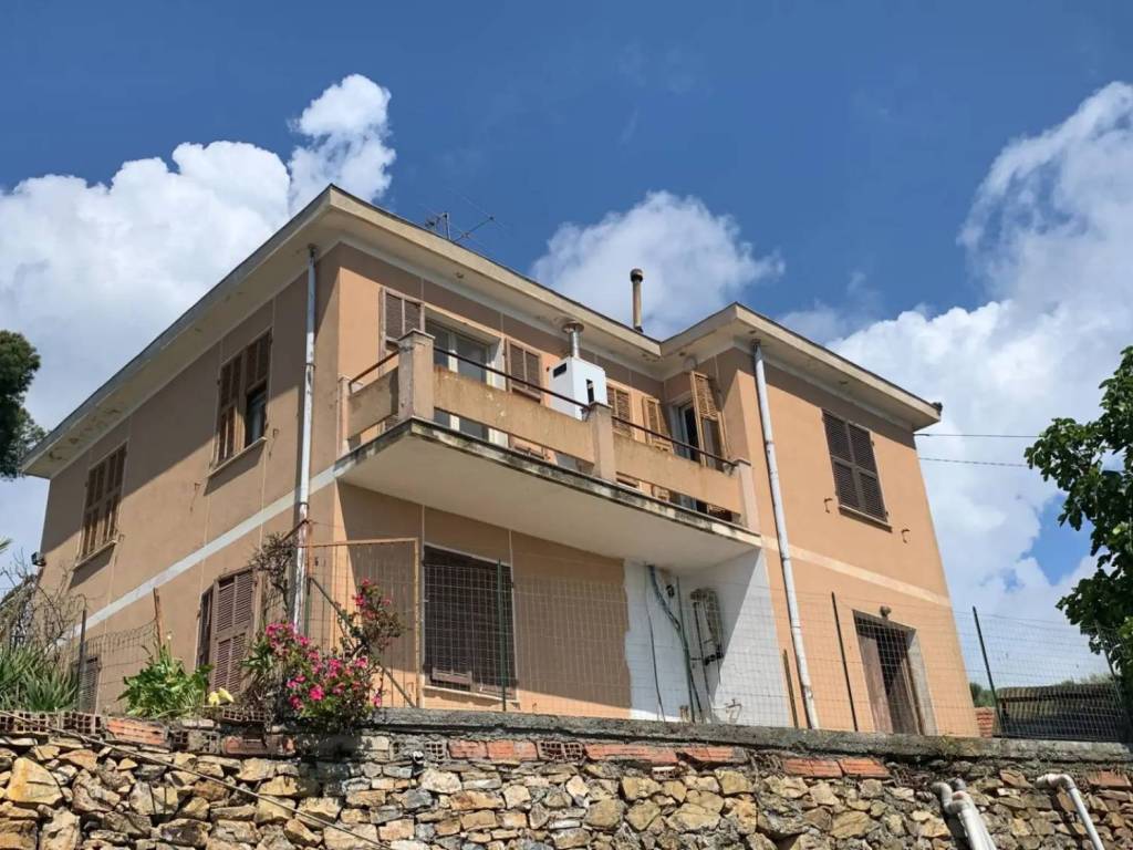 Villa a Cipressa in Regione Aeca - Foto 4
