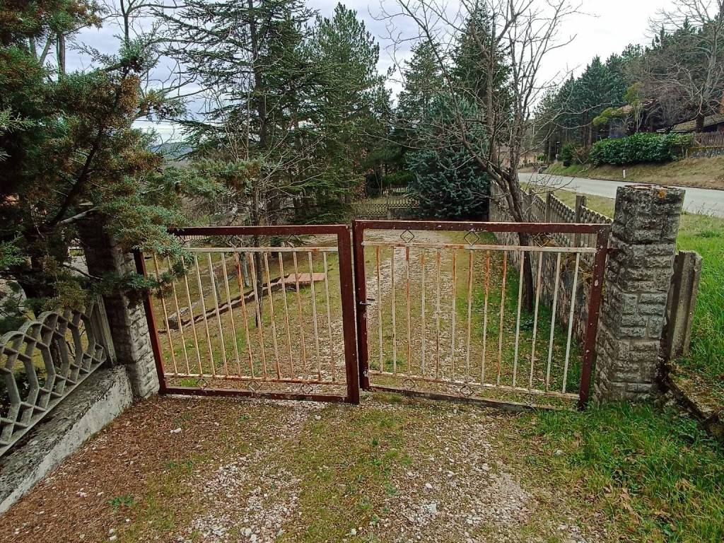 Villa a Sarnano in Contrada Brilli - Foto 2