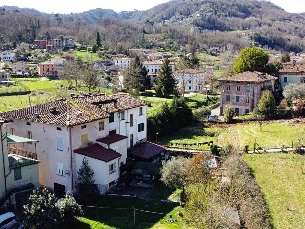 Villa a Borgo a mozzano in Strada Comunale Di Valdottavo, 1 - Foto 5
