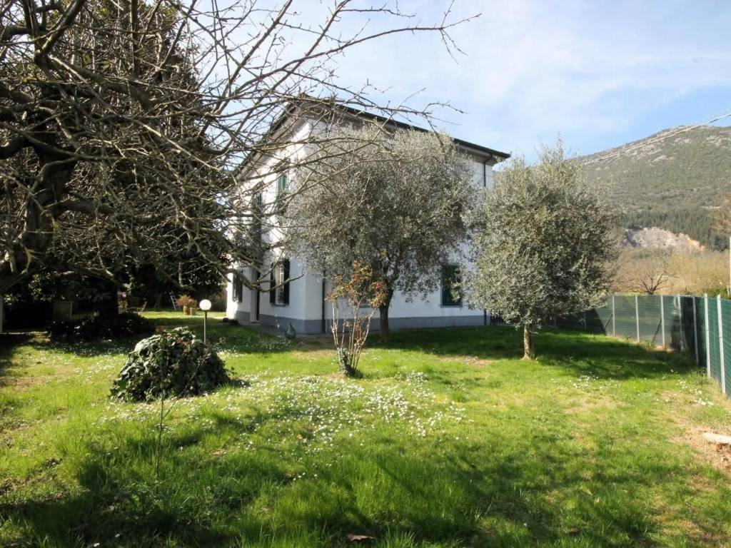 Villa a Lucca in Via Santa Maria del Giudice, , 55100 - Foto 4