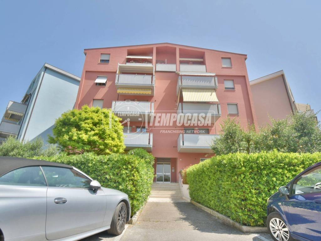Appartamento a Porto recanati in Via Dante Alighieri 40 - Foto 2